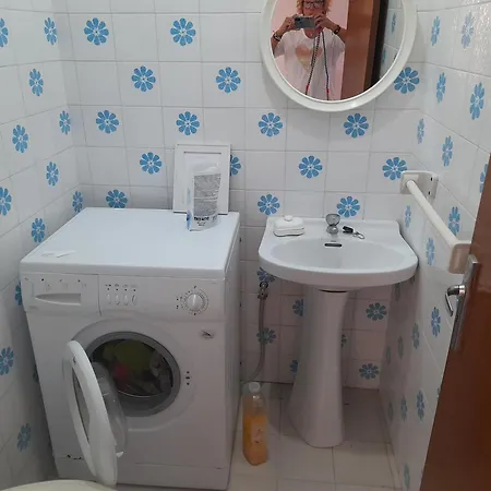 Edificio Valparaiso Apartman Cee